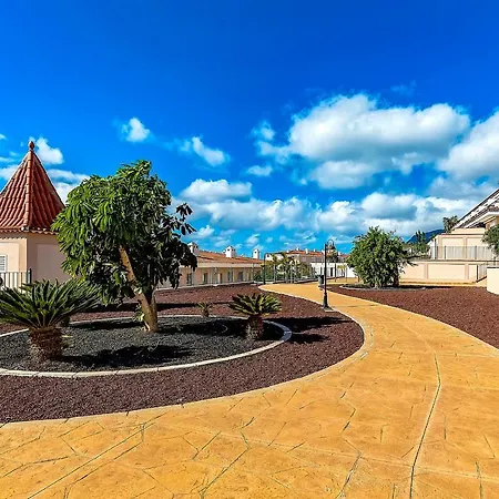 Apartment Garden View La Arena